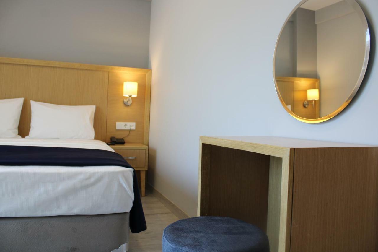 Liberi Hotel Taksim Стамбул Экстерьер фото